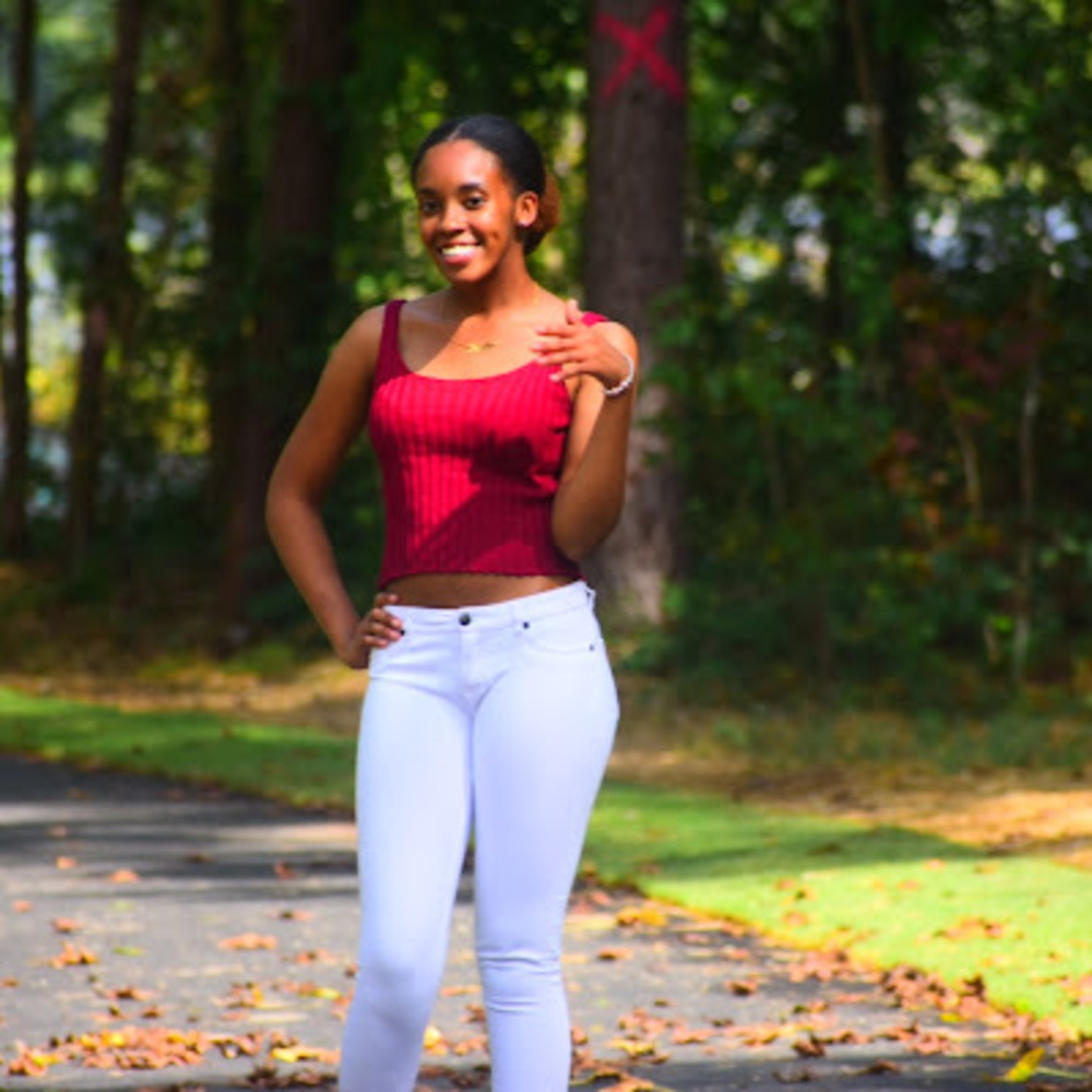 Meet your Posher, Kayla